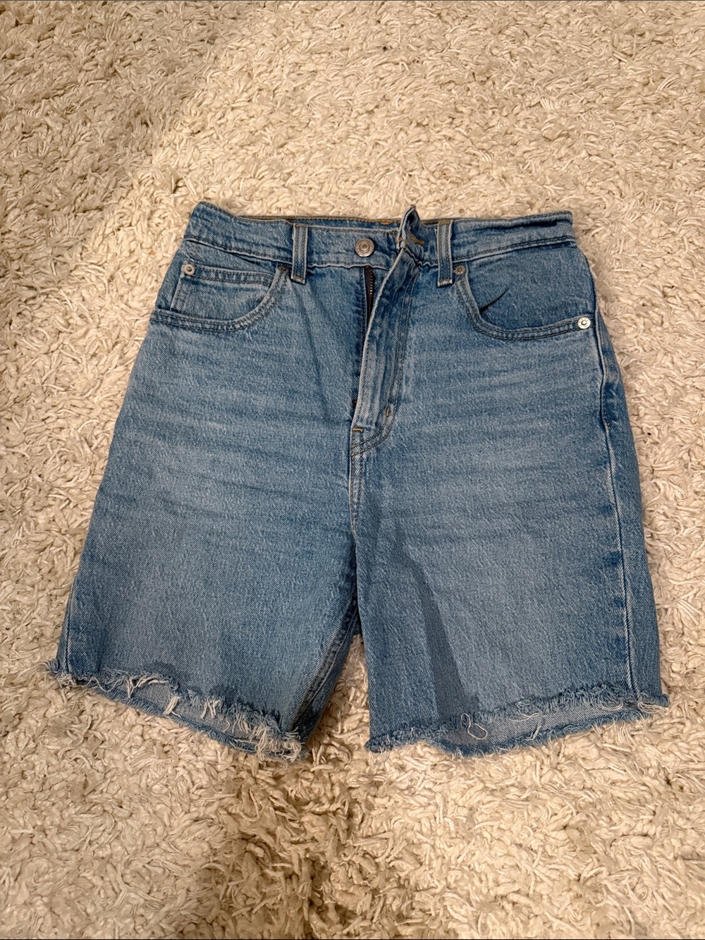 Levi’s High-Rise Frayed Hem Women's Denim Shorts in Blue